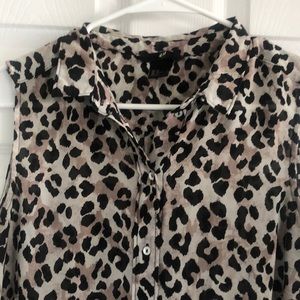 H&M sleeveless shirt in 6